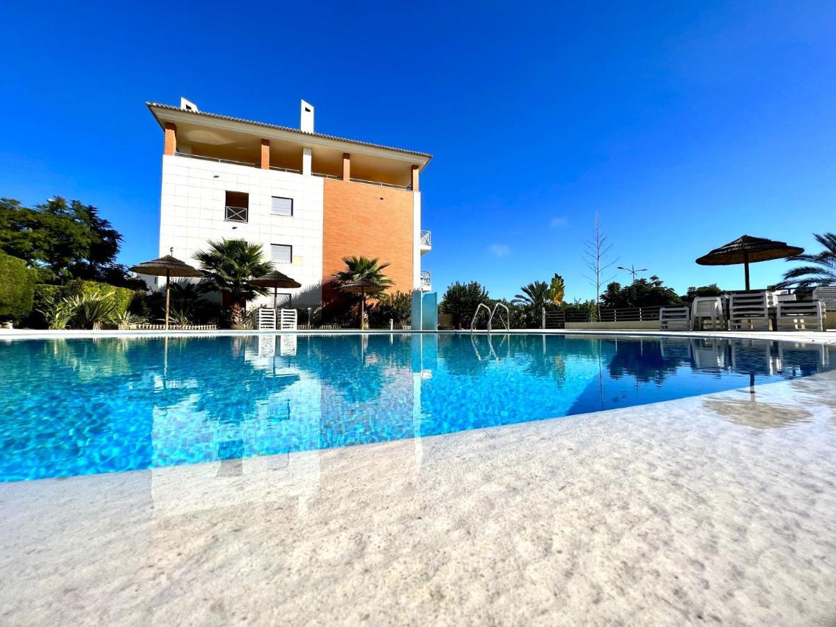 Albufeira Modern 4 With Pool By Homing Daire Dış mekan fotoğraf